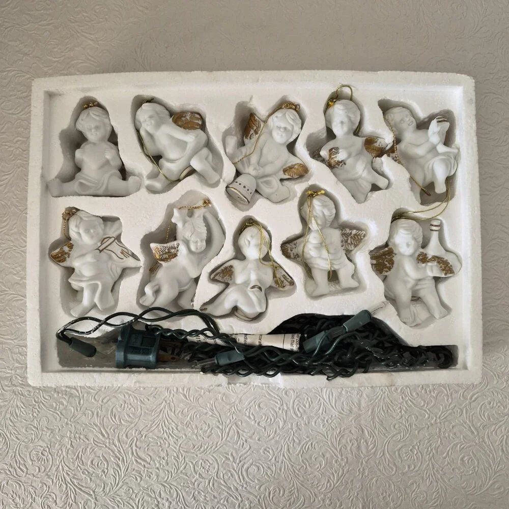 Vintage Lighted Porcelain Cherubs Strand Indoor Lights Set of 10 White Gold